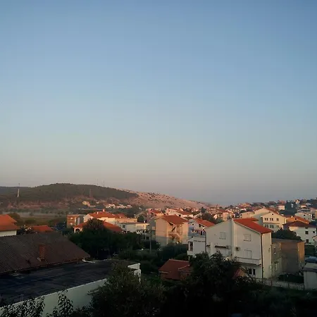 Ivanic Apartment